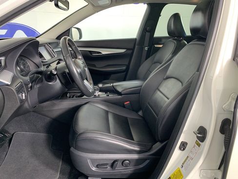 Used 2019 INFINITI QX50 Luxe w/ Navigation Package image 15