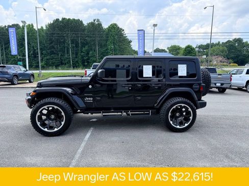 Used 2019 Jeep Wrangler Unlimited Sahara AWD/4WD image 3
