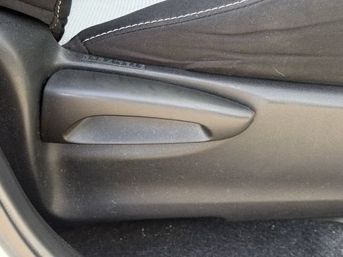Used 2018 Toyota RAV4 XLE FWD image 29