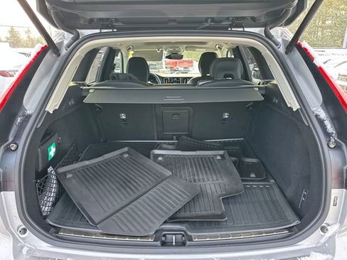 Used 2024 Volvo XC60 T8 Ultimate w/ Protection Package Premier image 20