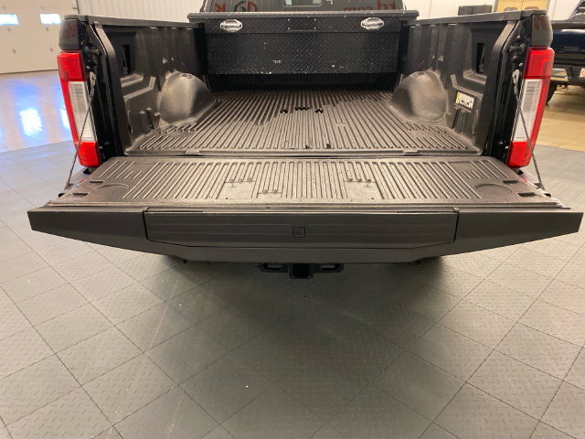 Used 2017 Ford F350 Lariat w/ Lariat Ultimate Package AWD/4WD image 8