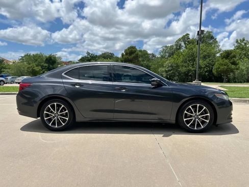 Used 2016 Acura TLX V6 FWD image 5