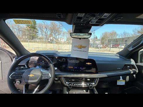 New 2026 Chevrolet Tahoe High Country AWD/4WD image 10
