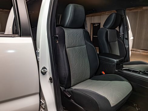 Used 2023 Toyota Tacoma TRD Sport image 29