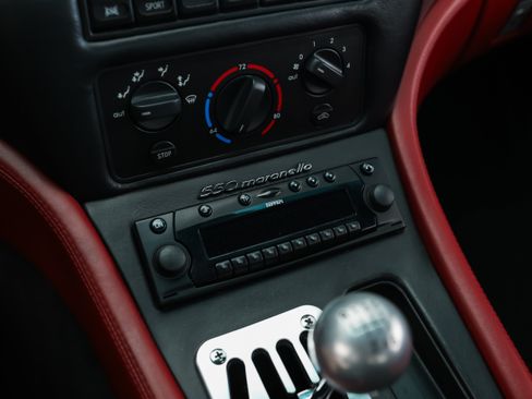 Used 1998 Ferrari 550 Maranello Coupe RWD image 34