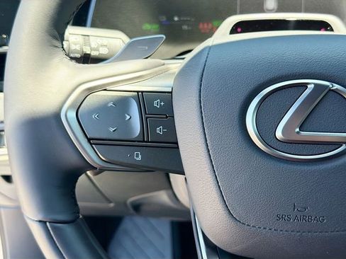 New 2026 Lexus RX 450h AWD image 39