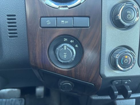 Used 2013 Ford F350 Lariat w/ Lariat Ultimate Pkg image 24