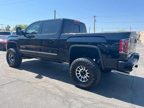 Used 2018 GMC Sierra 1500 SLT AWD/4WD image 8