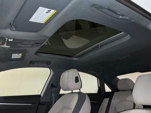 Used 2025 Audi A3 2.0T Premium w/ Convenience Package image 6