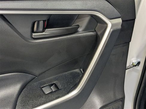 Used 2025 Toyota RAV4 LE image 25