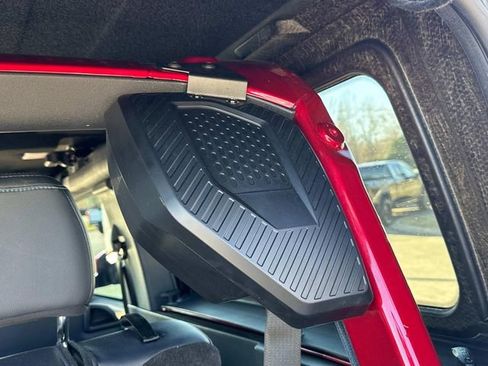 Used 2021 Ford Bronco Outer Banks image 14