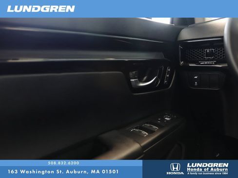 Used 2025 Honda CR-V EX-L image 29