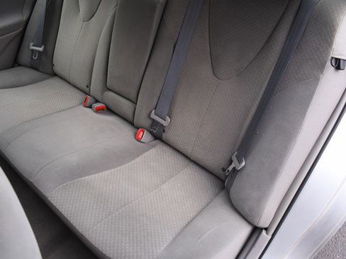 Used 2009 Toyota Camry LE image 22