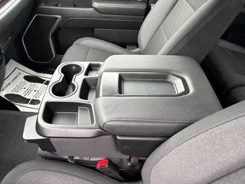 Used 2025 Chevrolet Silverado 1500 LT AWD/4WD image 28