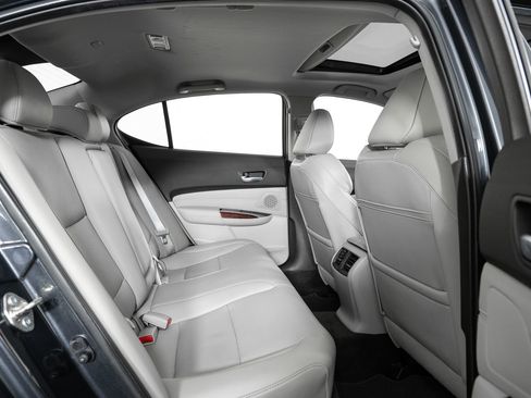 Used 2016 Acura TLX V6 SH-AWD w/ Technology Pkg image 22