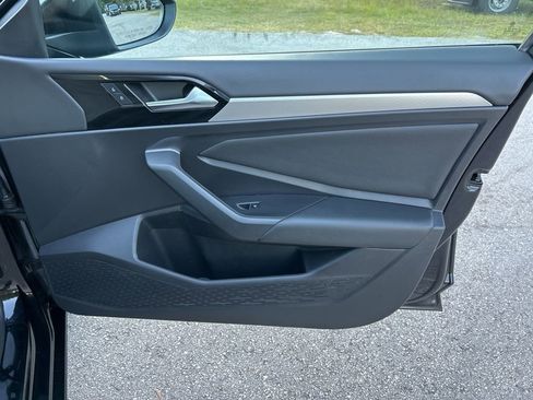 Used 2021 Volkswagen Jetta R-Line image 35