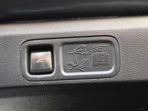 Used 2020 Ford Expedition Max Platinum image 68