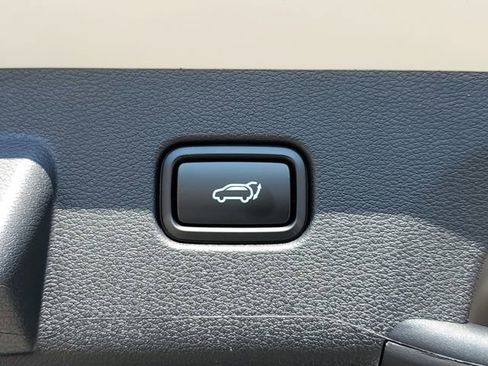 New 2026 Kia Sportage SX image 7