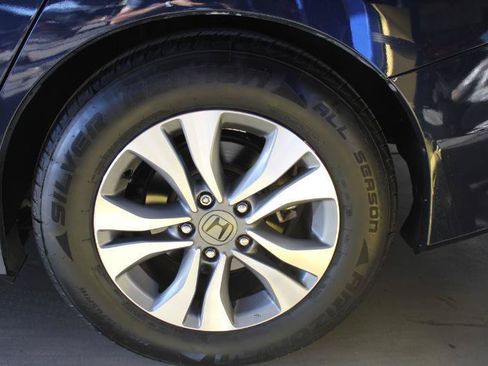 Used 2015 Honda Accord LX image 33
