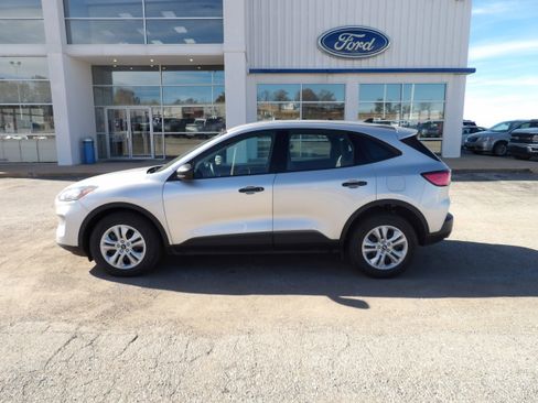 Used 2020 Ford Escape S image 1