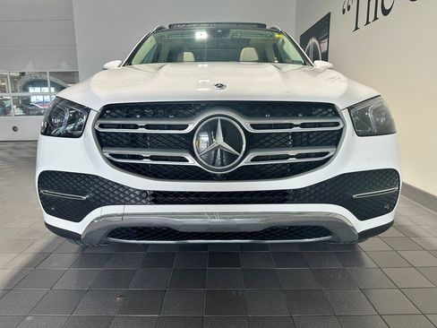 Used 2022 Mercedes-Benz GLE 350 4MATIC image 2