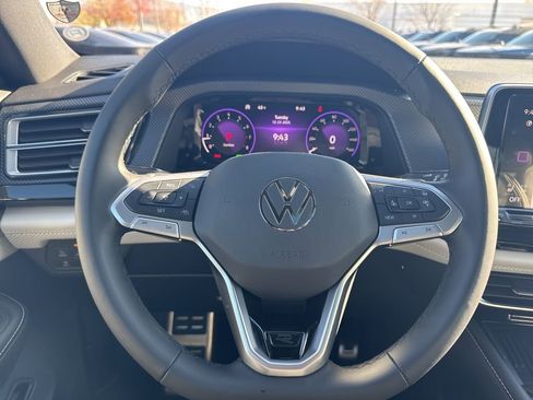 New 2026 Volkswagen Atlas Cross Sport SEL Premium R-Line image 36