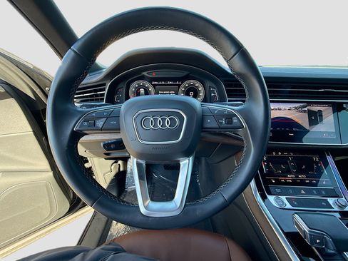 Used 2025 Audi Q7 2.0T Premium image 38