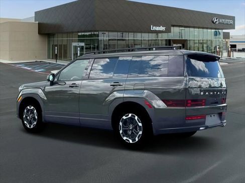 New 2026 Hyundai Santa Fe SEL image 4