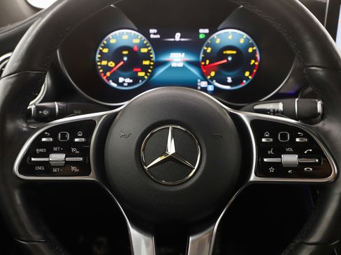 Used 2020 Mercedes-Benz GLC 300 4MATIC Coupe image 30