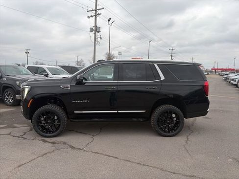 New 2026 GMC Yukon Elevation image 3