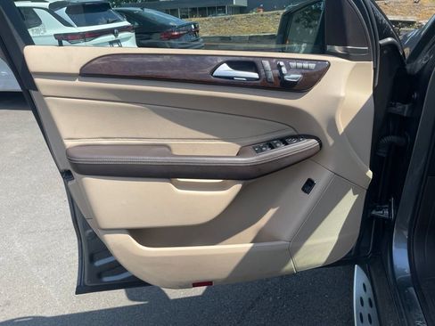 Used 2018 Mercedes-Benz GLE 350 4MATIC image 14
