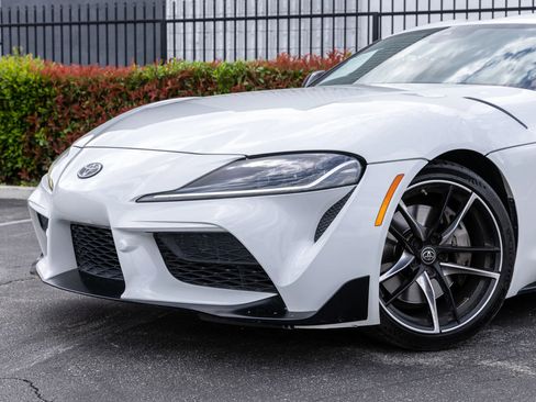 Used 2022 Toyota Supra RWD image 16