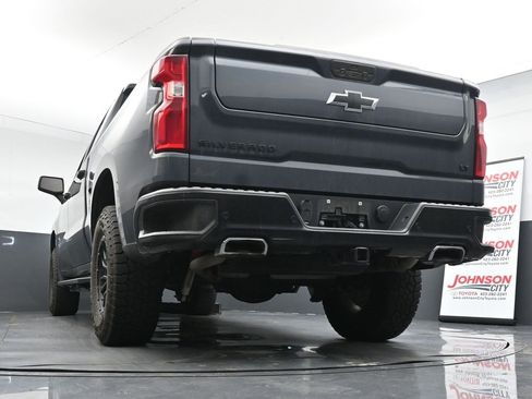 Used 2022 Chevrolet Silverado 1500 LT Trail Boss w/ LT Trail Boss Premium Package image 22