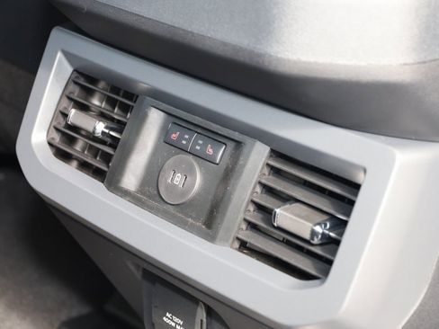 Used 2025 Ford F450 Lariat image 15