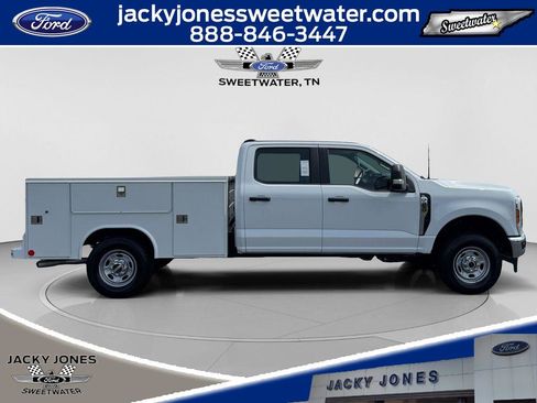 New 2026 Ford F250 XL w/ XL Chrome Package AWD/4WD image 6