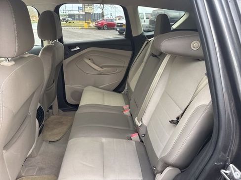 Used 2016 Ford Escape SE w/ Equipment Group 201A image 11