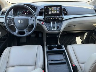 Used 2024 Honda Odyssey EX-L video 2