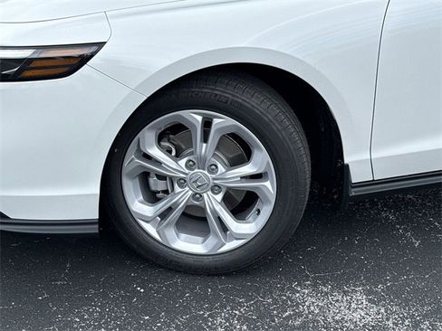 New 2025 Honda Accord LX image 35