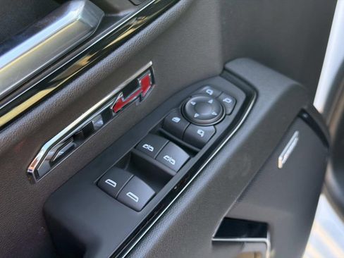 Used 2024 GMC Sierra 1500 AT4 w/ Technology Package image 23