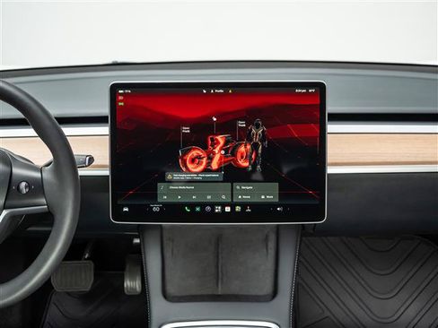Used 2023 Tesla Model 3 Standard Range RWD image 25