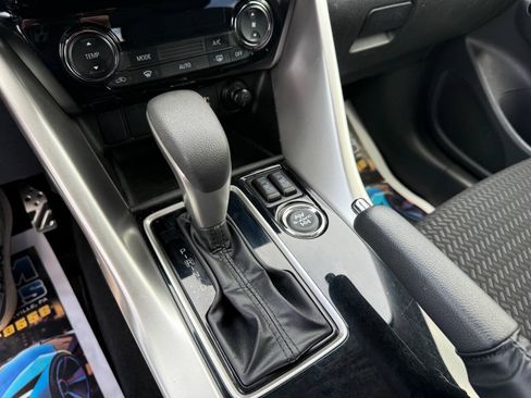 Used 2023 Mitsubishi Eclipse Cross LE AWD/4WD image 16
