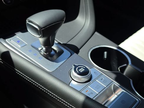 Certified 2026 Genesis G70 3.3T Sport Prestige RWD image 21