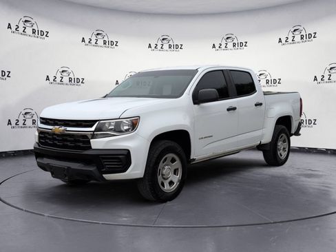 Used 2021 Chevrolet Colorado W/T RWD image 3