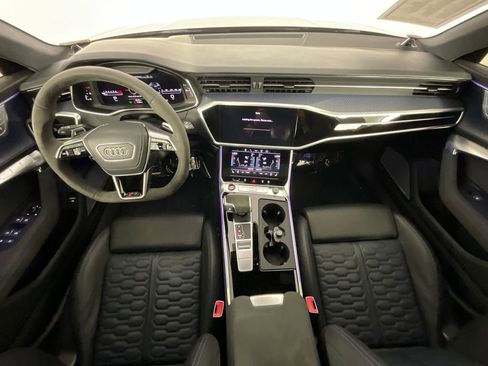 Used 2025 Audi RS 6 performance image 10
