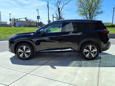 Used 2023 Nissan Rogue SL w/ SL Premium Package AWD/4WD image 4