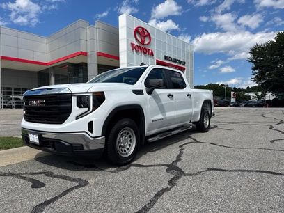 Used 2024 GMC Sierra 1500 Pro w/ Convenience Package