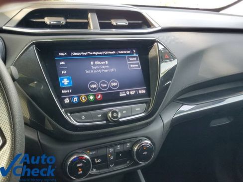 Certified 2023 Chevrolet TrailBlazer LT w/ Convenience Package FWD image 23