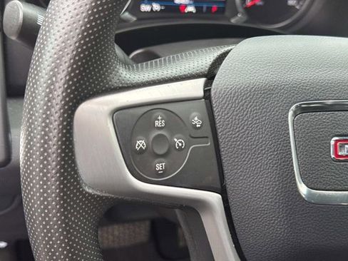 Certified 2024 GMC Terrain SLE image 29