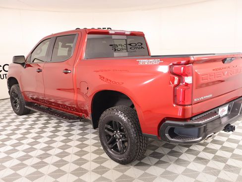Used 2021 Chevrolet Silverado 1500 LT Trail Boss w/ Convenience Package II AWD/4WD image 23