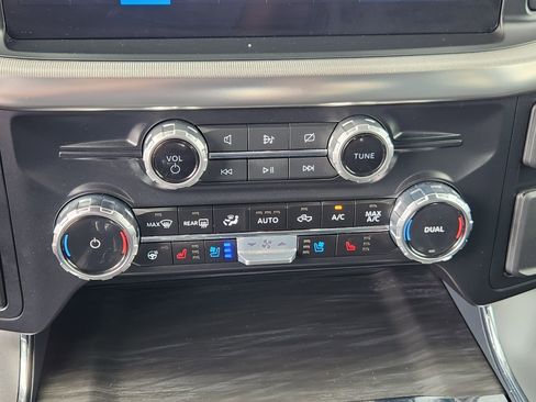 Used 2024 Ford F150 Lariat w/ Equipment Group 502A High image 14